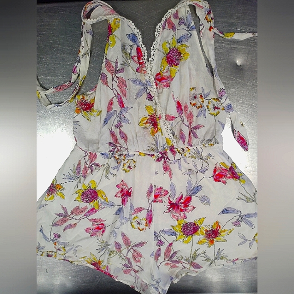 Paper hearts summer romper